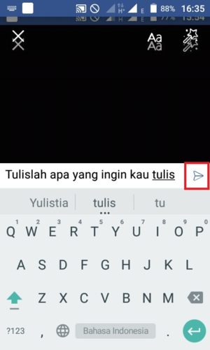 Cara membuat dan melihat stories di Facebook 10 Membuat teks menarik untuk stories Facebook kamu