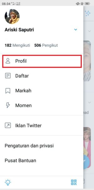 Cara mengganti foto profil dan sampul di twitter 2 "Profil" untuk masuk ke halaman profil akun Twitter