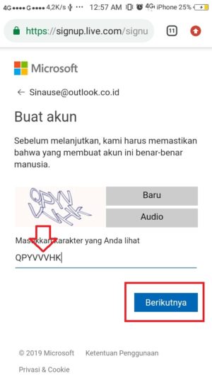 Cara membuat email Outlook atau Hotmail 7 Masukkan kode captcha