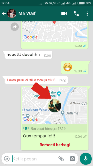 Cara mengirim (share) lokasi palsu di WhatsApp 10 Orang yang mendapat lokasi palsu pun marah-marah.