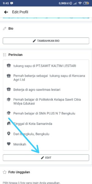 Cara menambahkan atau mengubah status hubungan facebook 2 Pilih Edit Profil