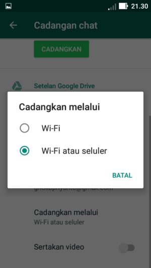 Cara backup dan restore chat WhatsApp 8 Pilih jaringan yang ingin kamu gunakan untuk malakukan pencadangan