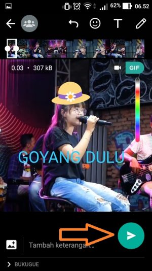 Cara membuat GIF di WhatsApp (dari foto atau video sendiri) 12 Tekan tombol "kirim"