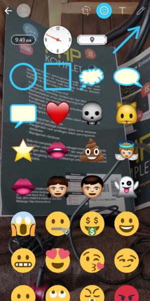 Cara menambahkan sticker jam dan lokasi di status whatsapp 3 Pilih Stiker Yang Diinginkan