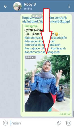 Cara download video Instagram dengan Telegram 8 tap video untuk memutarnya