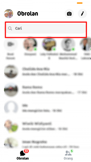 Cara melihat pesan yang diarsipkan di Messenger 2 cari nama teman yang akan dibatalkan arsip pesannya