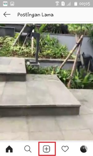 Cara nge-tag dan mention di Instagram (untuk pemula) 5 Tap icon "+"