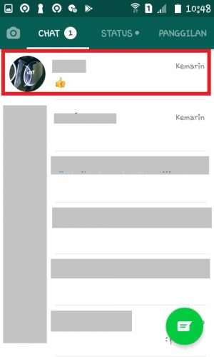 Cara membuat stiker WhatsApp dengan foto sendiri 31 Tap salah satu akun WA.
