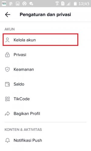Cara menghapus akun TikTok sendiri secara permanen 3 Tap "Kelola akun".