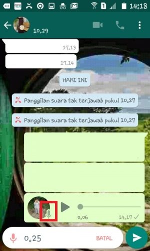 Apa itu VN (voice note) di WA? Bagaimana menggunakannya? 9 Icon "Microfon" berwarna abu.