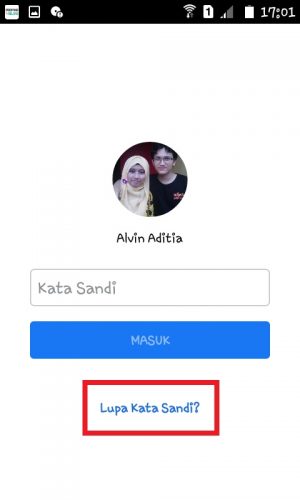 Cara mengembalikan akun Facebook yang di Hack (Panduan Lengkap) 16 Tap "Lupa Kata Sandi?".