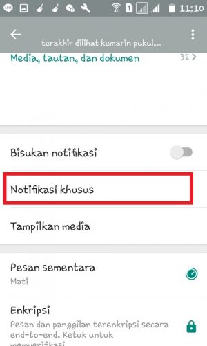 Cara pakai nada notifikasi khusus untuk kontak atau grup di WhatsApp 6 Tap "Notifikasi khusus".
