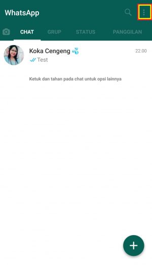 Cara Mengganti Background Layar Utama WhatsApp 7 tap ikon titik tiga pojok kanan atas