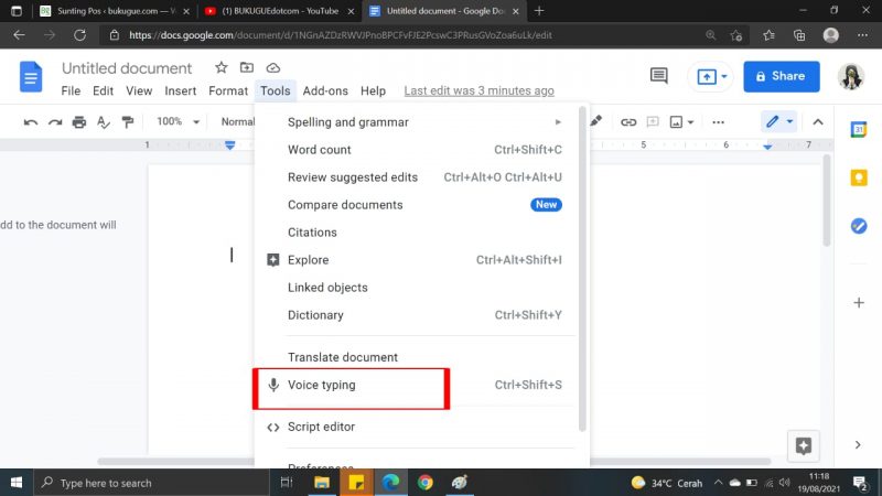 Cara transkrip video Youtube yang tidak ada subtitle 8 Klik dan pilih "voice typing"