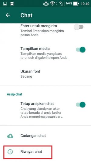 Cara membersihkan chat WhatsApp (bisa satu-satu atau semua sekaligus) 16 Scroll sampai ke bawah dan tekan menu “Riwayat chat” yang ada di baris paling dasar.