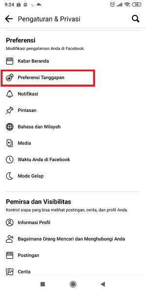 Cara Menyembunyikan Jumlah Like di Facebook 6 Tap "Preferensi Tanggapan".