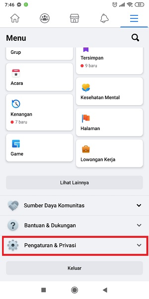Cara mencari komentar kita di Facebook (di postingan sendiri dan orang lain) 2 Tap "Pengaturan & Privasi".