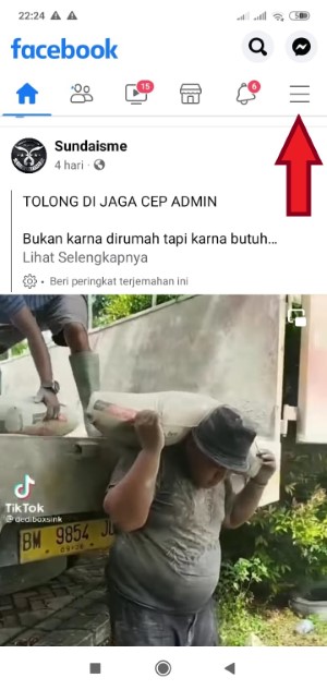 Cara Mengetahui Teman Yang Pura-Pura Offline di Facebook 1 Mengklik tombol dropdown